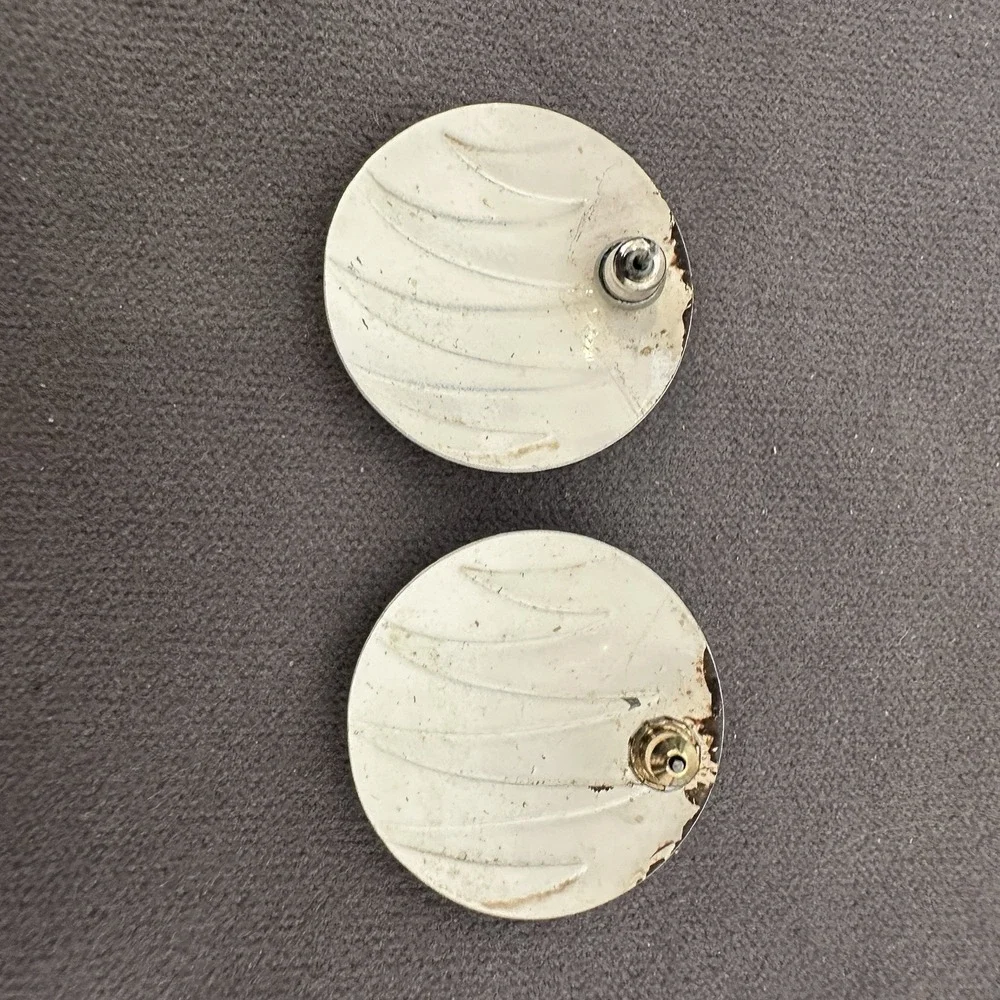 Vintage Red White‎ Metal Earrings 80s Round Button Style Post